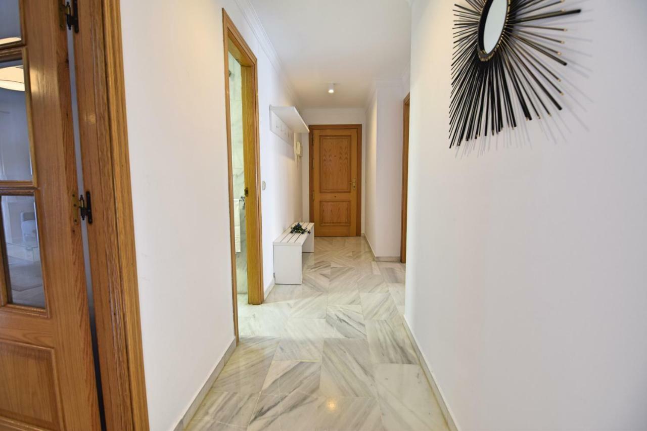 Apt Puerto Malagueta Solo Familias Málaga Exterior foto